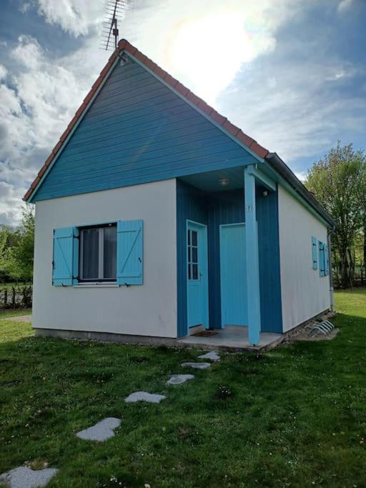 La Maison Bleu Du Lac De Celine Giffaumont-Champaubert Exterior photo